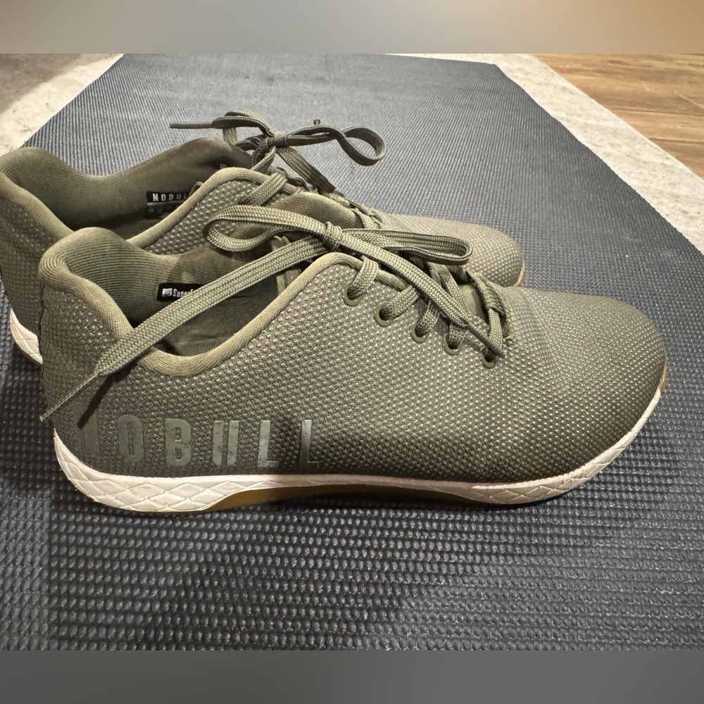 NOBULL Men's Green Athletic Shoes
